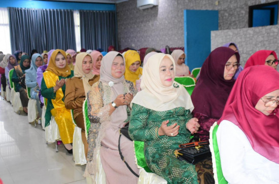Sempena Hari Kartini, Ketua DWP UP Kominfo Ikuti Seminar Inspiratif 