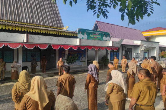 Pimpin Apel Pasca Lebaran, Kadis Kominfo dan Persandian Kabupaten Kampar Tekankan Kedisiplinan ASN